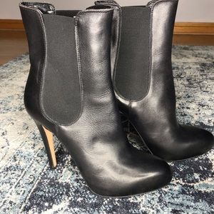 Piccadilly Italian leather booties